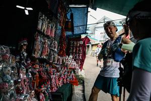 BIB: 
                            <button type="button" onclick="openModal(25552480)" class="btn btn-primary btn-sm float-right btn-popup" data-toggle="modal" data-target=".modal-high-quality">
                        <i class="fas fa-shopping-cart"></i> Add to Cart
                    </button>
                                            <button type="button" onclick="isThisMe(25552480, true)" class="btn btn-success btn-sm float-right btn-popup btn-isme hidden" data-toggle="tooltip" data-placement="bottom" title="นี่คือรูปของคุณใช่ไหม คลิกที่นี่เพื่อเอาเข้าอัลบั้ม">
                        <i class="fas fa-plus"></i> Add to album
                    </button>
                    <button type="button" onclick="isThisMe(25552480, false)" class="btn btn-warning btn-sm float-right btn-popup btn-isnotme hidden">
                        <i class="fas fa-ban"></i> Remove from album
                    </button>